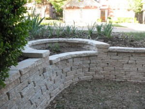 outdoorpaverdesigns_retaining_wall  